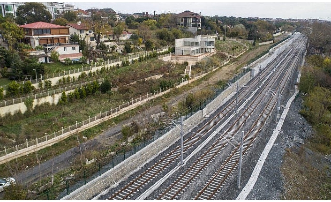 Banliyö hattını kullanan yolcu sayısı belli oldu!