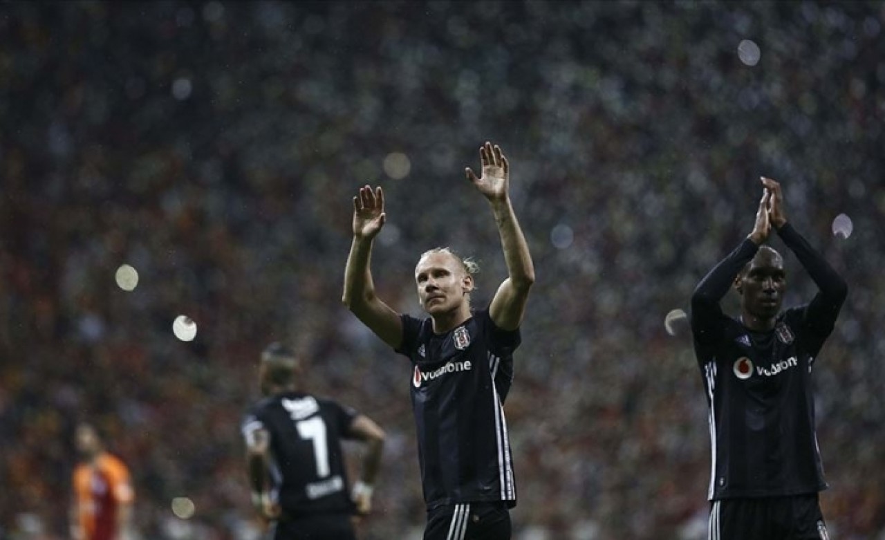 Beşiktaş şampiyonluk yolunda yara aldı