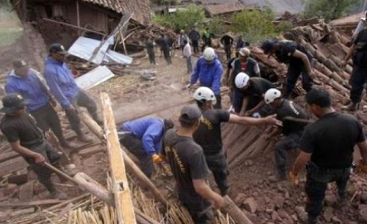 Bir ülke şokta! 8 büyüklüğünde deprem meydana geldi