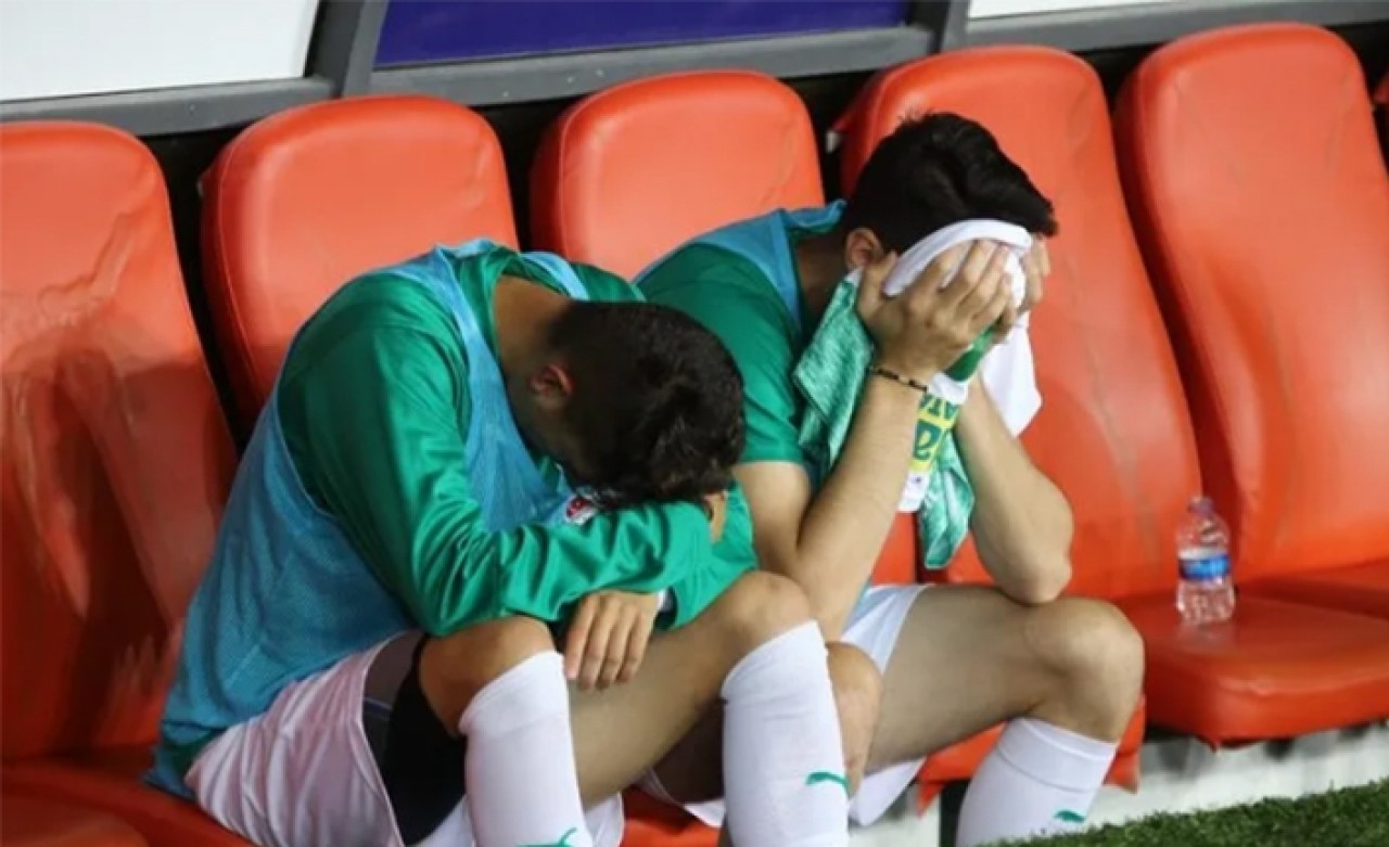 Bursaspor ve Erzurumspor'dan flaş başvuru! 'Süper Lig'de bu sezon küme düşme kaldırılsın'