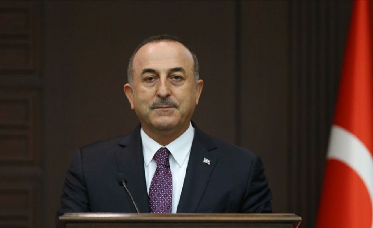 Çavuşoğlu'ndan caminin kundaklanmasına tepki