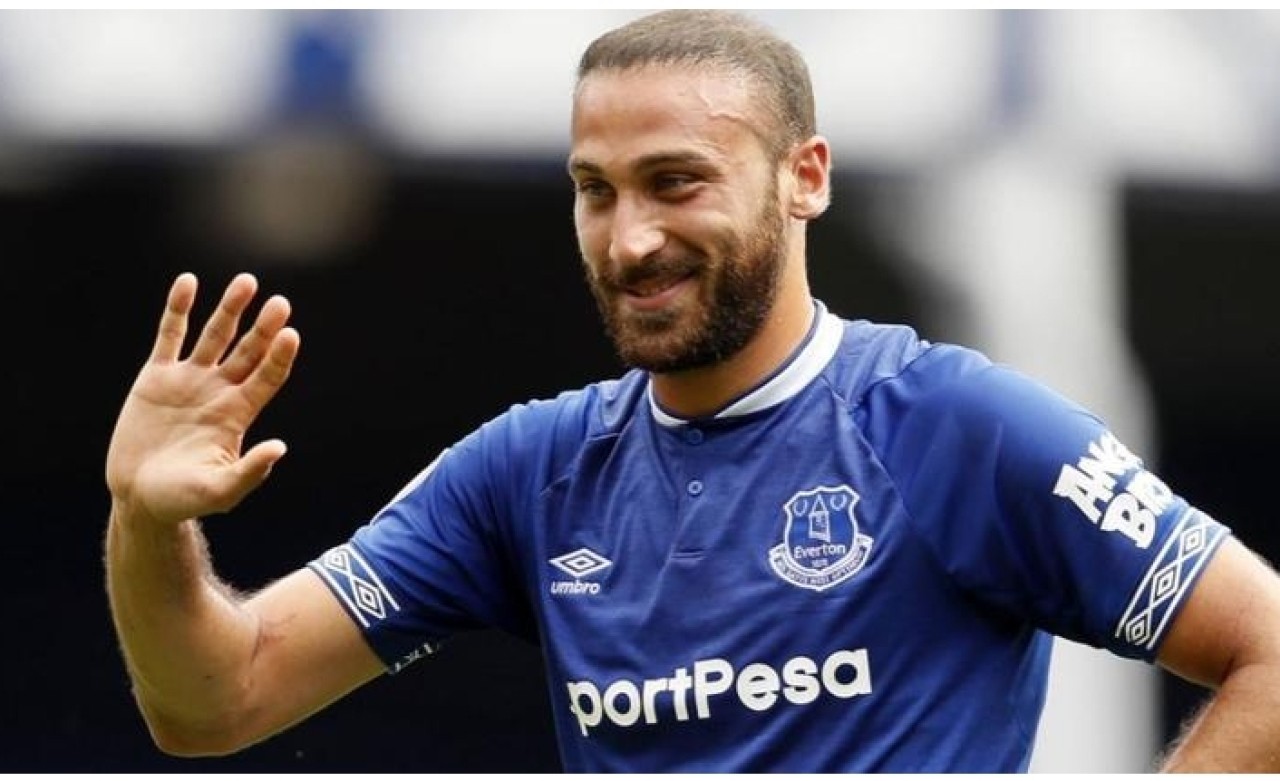 Cenk Tosun açıkladı! Burak Yılmaz ile...