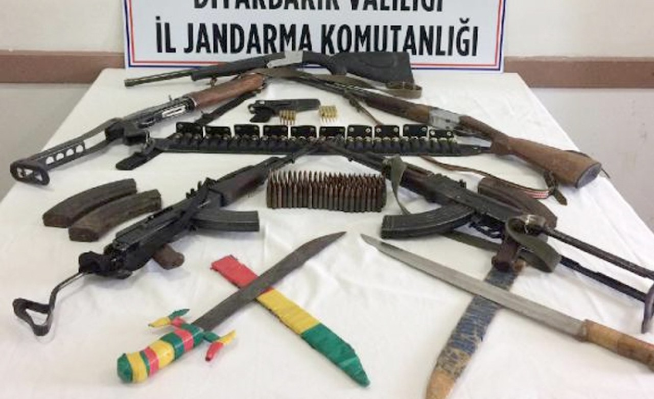 Diyarbakır'da silah kaçakçılarına operasyon: 7 gözaltı