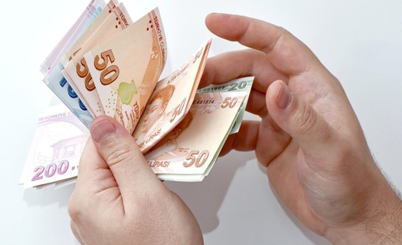 Emeklilerin bin liralık bayram ikramiyesinin ödeneceği tarih belli oldu