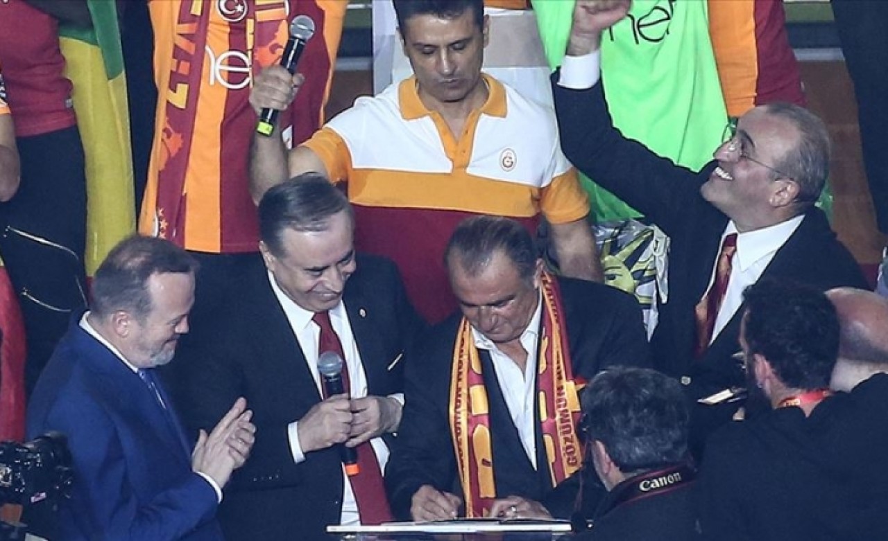 Galatasaray,  Fatih Terim ile 5 yıllık yeni sözleşme imzaladı