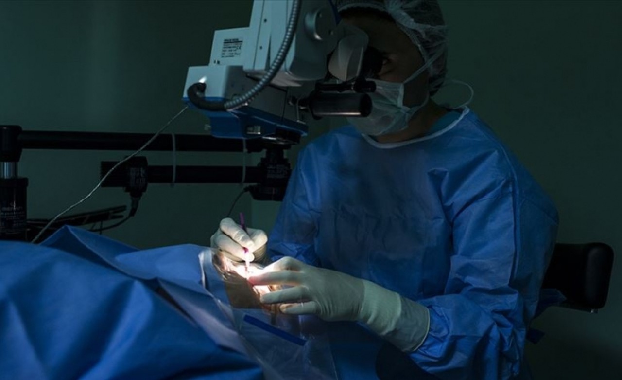 Hastaya kolundan aldıkları dokuyla dil ve ağız tabanı yaptılar