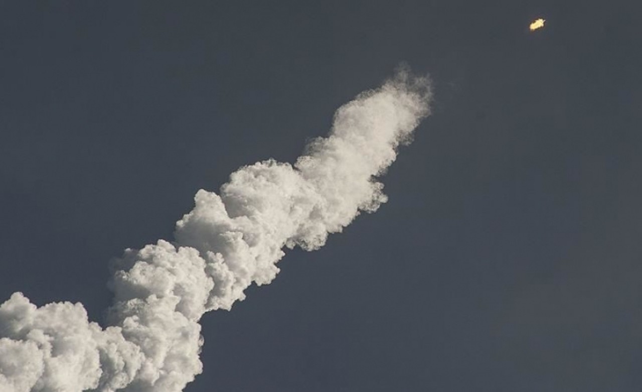 Husilerden Suudi Arabistan'a balistik füze saldırısı