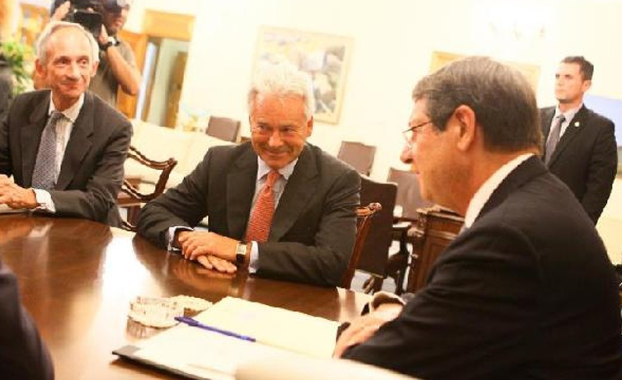 İngiliz Bakan'ın 'şaibeli bölge' sözü Rumları çileden çıkardı