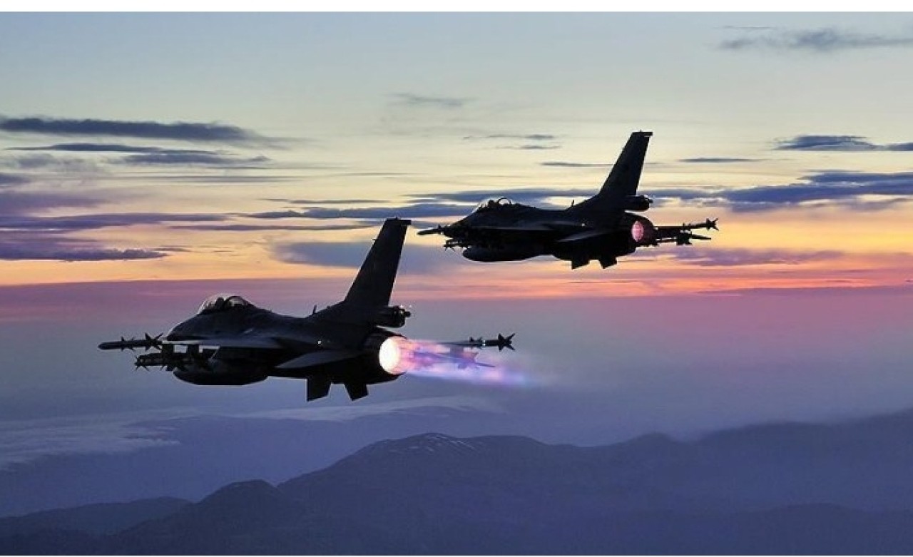 Irak'ın kuzeyine hava harekatı