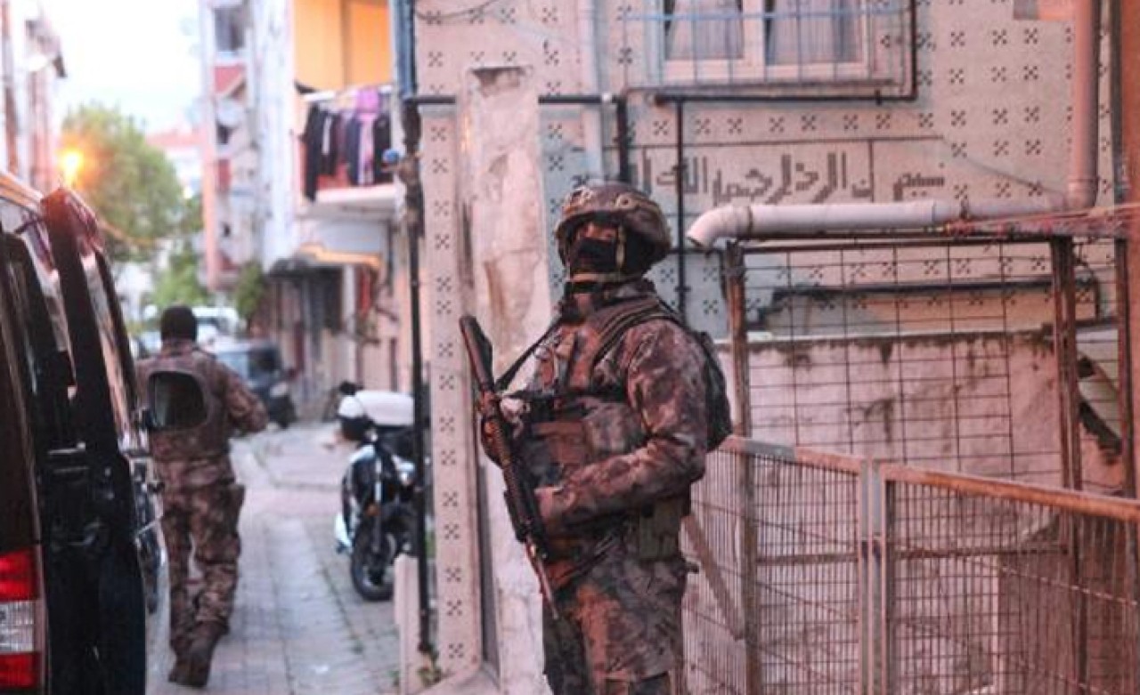 İstanbul'da uyuşturucu operasyonu: Çok sayıda gözaltı