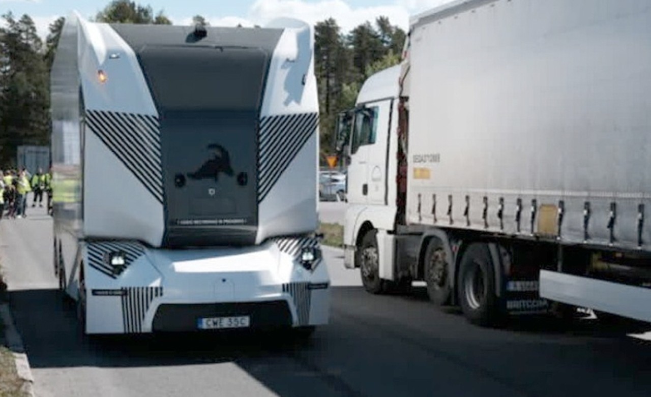 İsveç'te 'sürücüsüz kamyon' dönemi