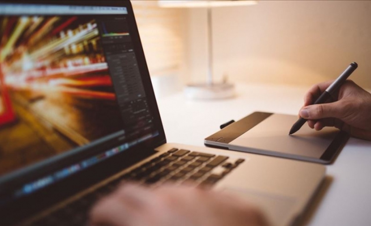 'İzlediğimiz filmlerden profilimizi çıkarabiliyorlar'