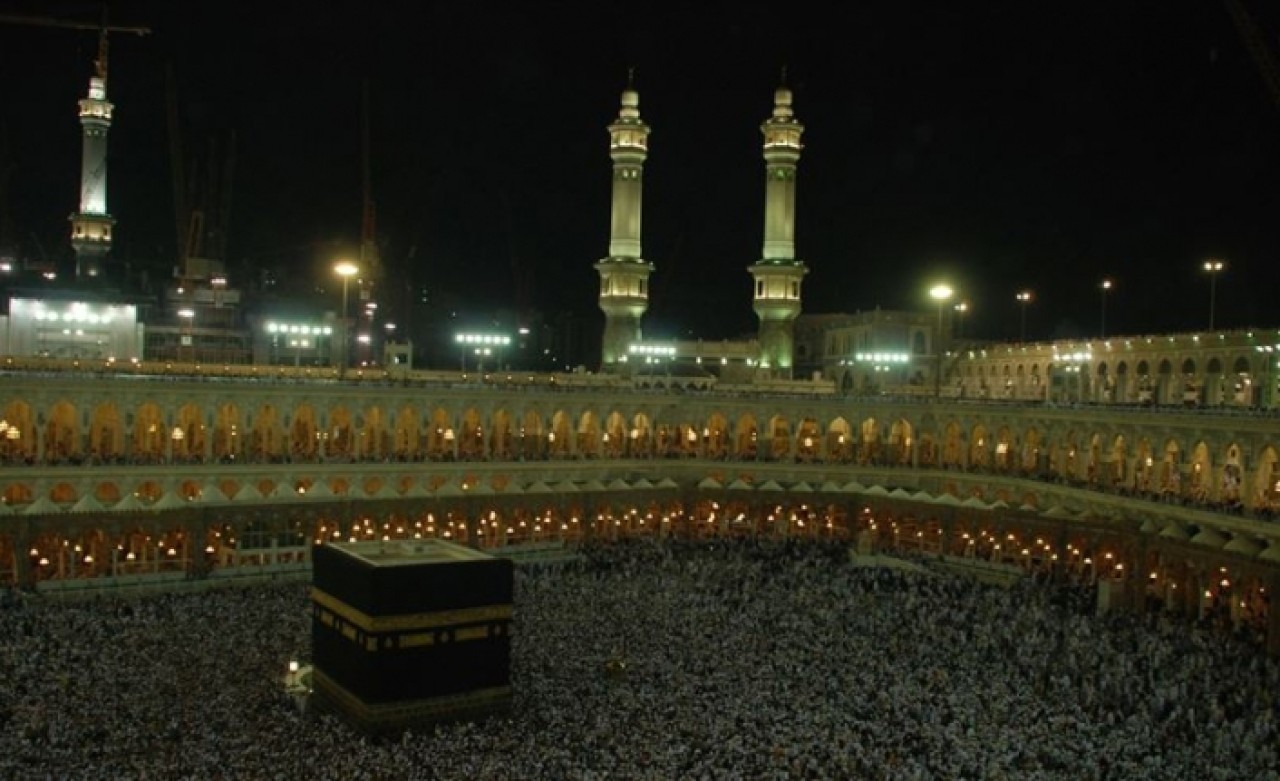 Katar'dan Suudi Arabistan'a 'hac ve umre' çağrısı