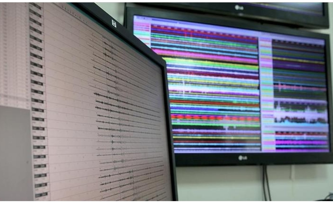 Komşu'da 4.7 büyüklüğünde deprem!