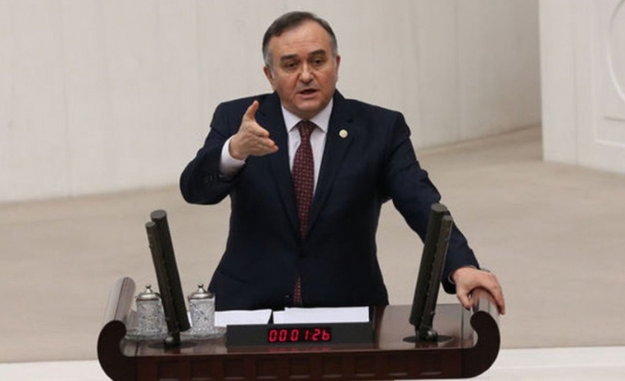 MHP’li Akçay: 'Ey CHP,  titre ve kendine dön'