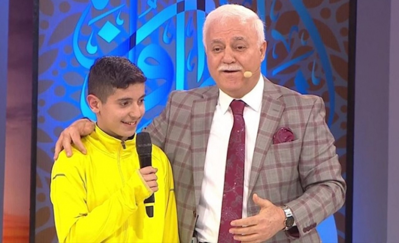 Nihat Hatipoğlu hakkında suç duyurusu! Canlı yayında çocuğu Müslüman yapmıştı