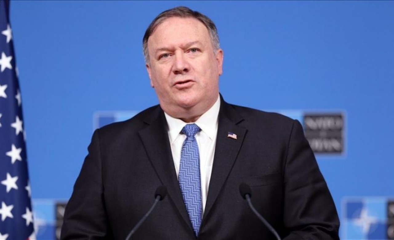 'Ruslar Maduro'yu ülkede kalmaya ikna etti'