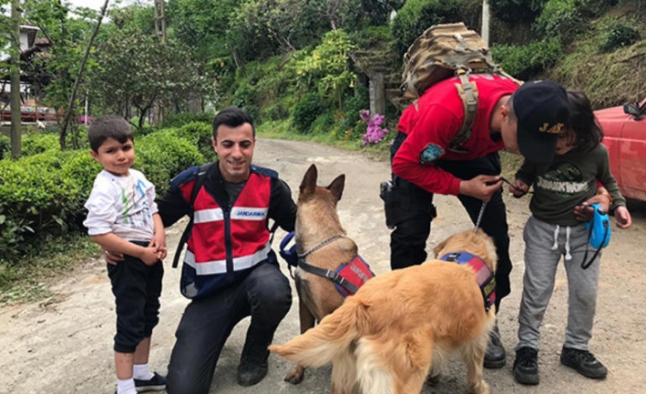 Rize Valisi açıkladı: Kayıp iki çocuk bulundu