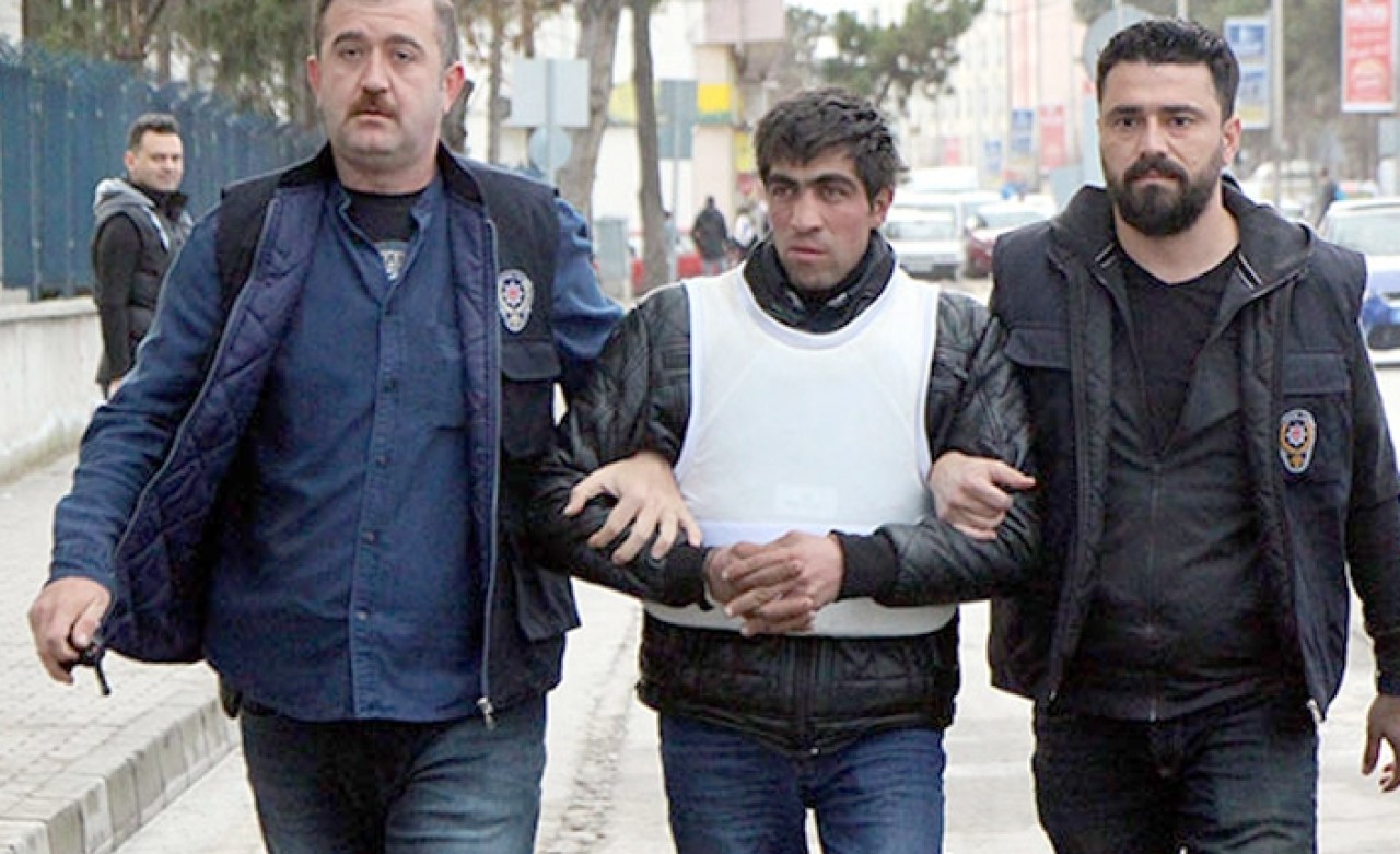 Sevgilisini boğarak,  öldüren sanığa indirimle 21 yıl hapis