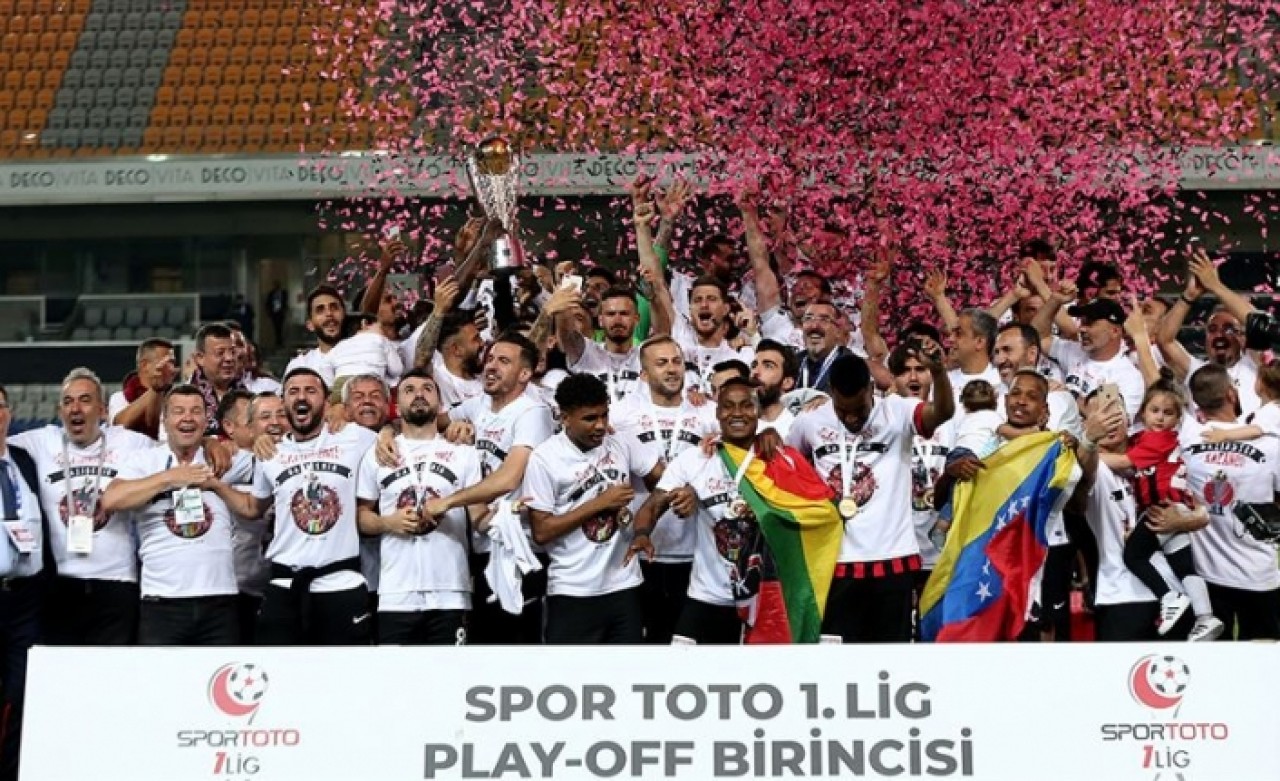 Süper Lig'e yükselen son takım Gazişehir Gaziantep