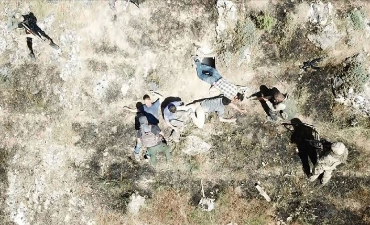 İşte teröristlerin teslim olma anı