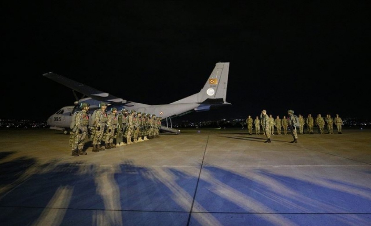 'Yarasa komandolar' hünerlerini sergiledi