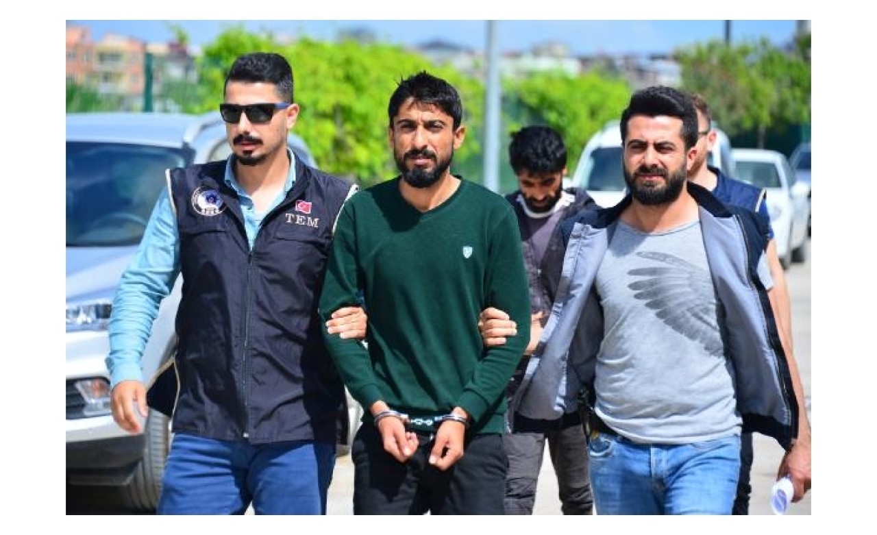 YPG'ye eleman temin eden Suriyeli 2 kardeşe gözaltı