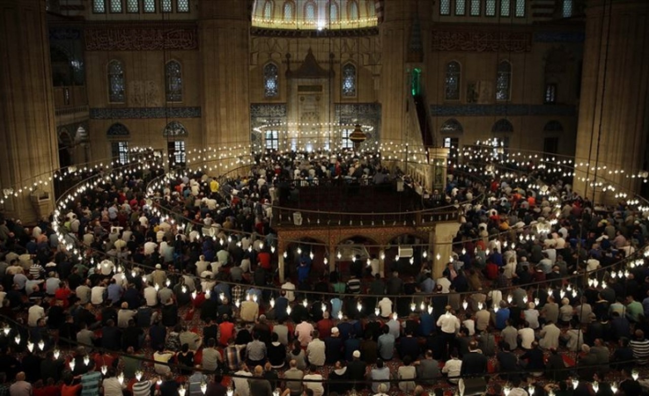 10 ülke bugün bayramı kutluyor