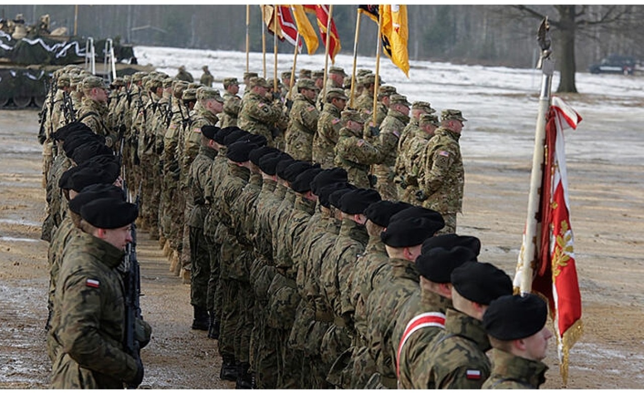 ABD'den Polonya'ya ilave bin asker