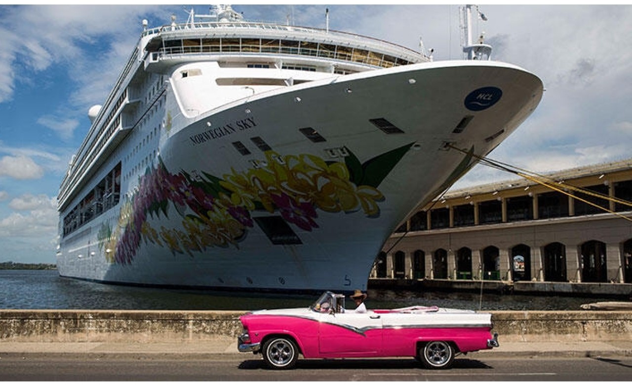 ABD,  Küba'ya grup turlarını ve yolcu gemilerini yasakladı