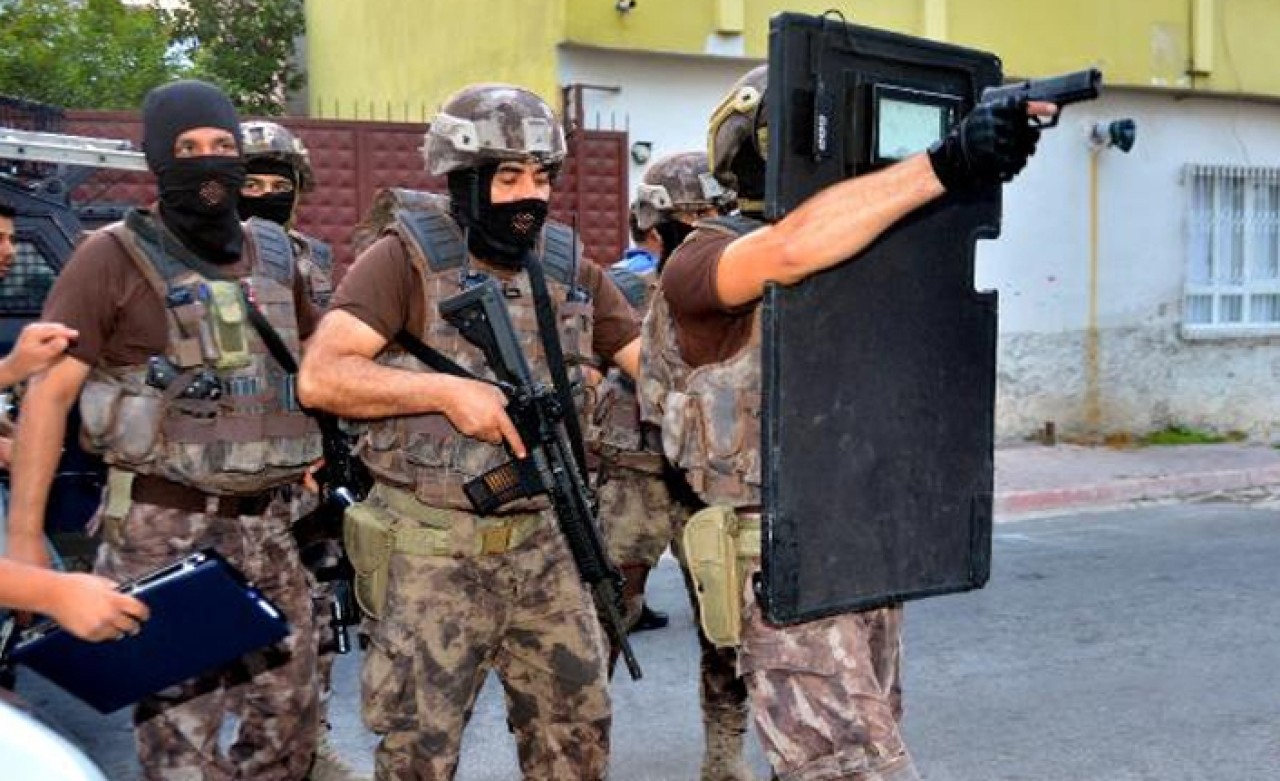 Adana merkezli 3 ilde DEAŞ operasyonu