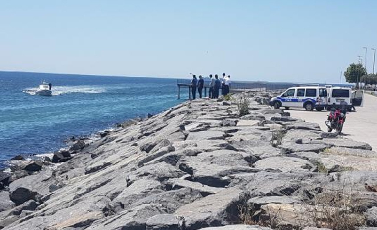 Avcılar'da denizde erkek cesedi bulundu