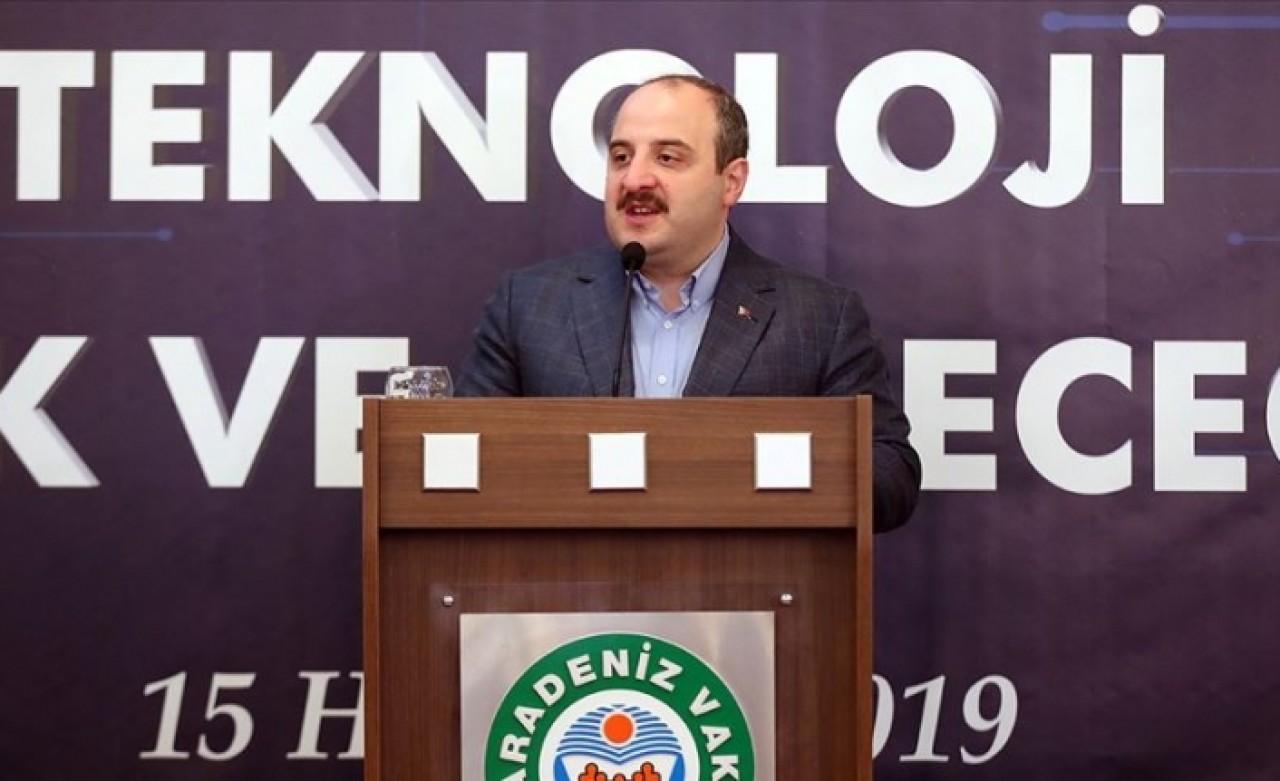 Bakan Varank'tan genç girişimcilere destek açıklaması