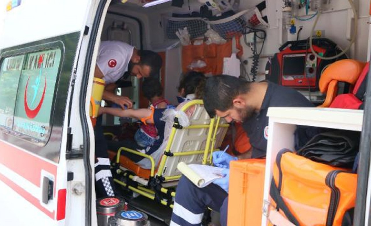 Bayram ziyareti yolunda kaza: 5 yaralı