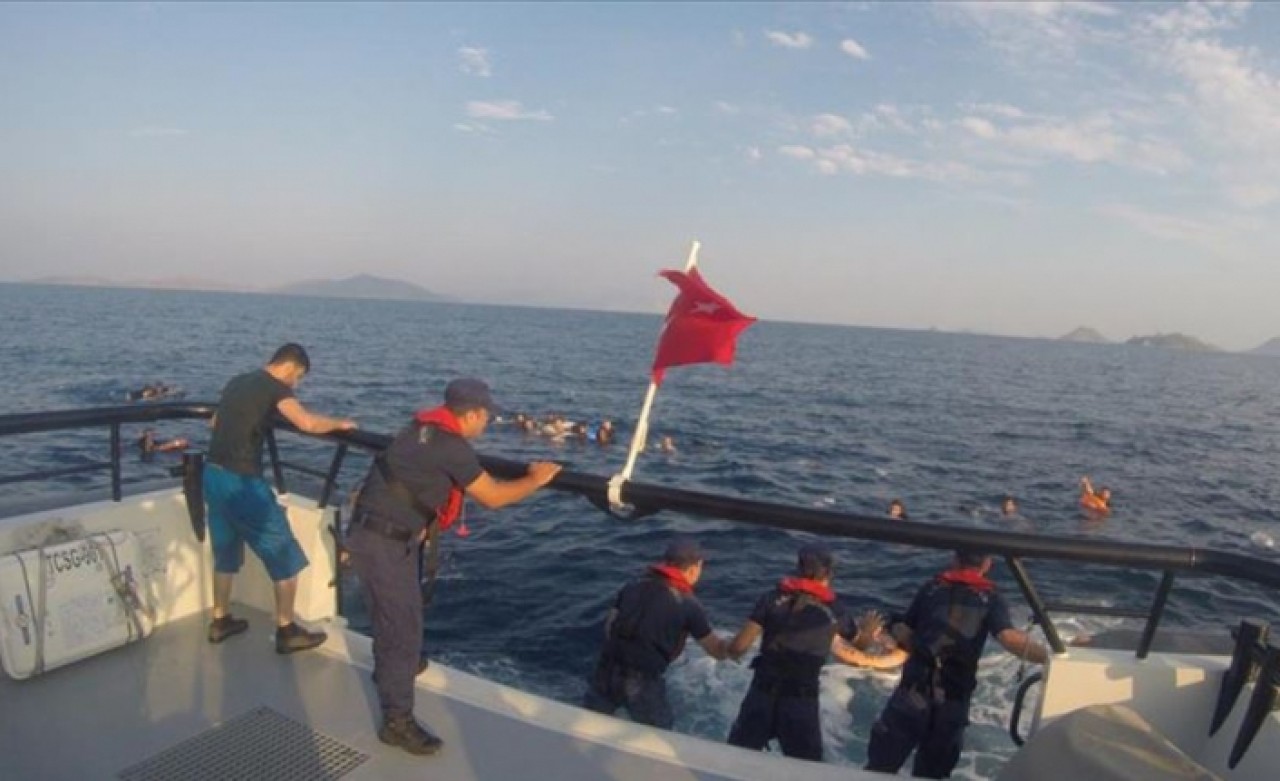 Muğla'da tekne battı,  12 göçmenin cansız bedenine ulaşıldı