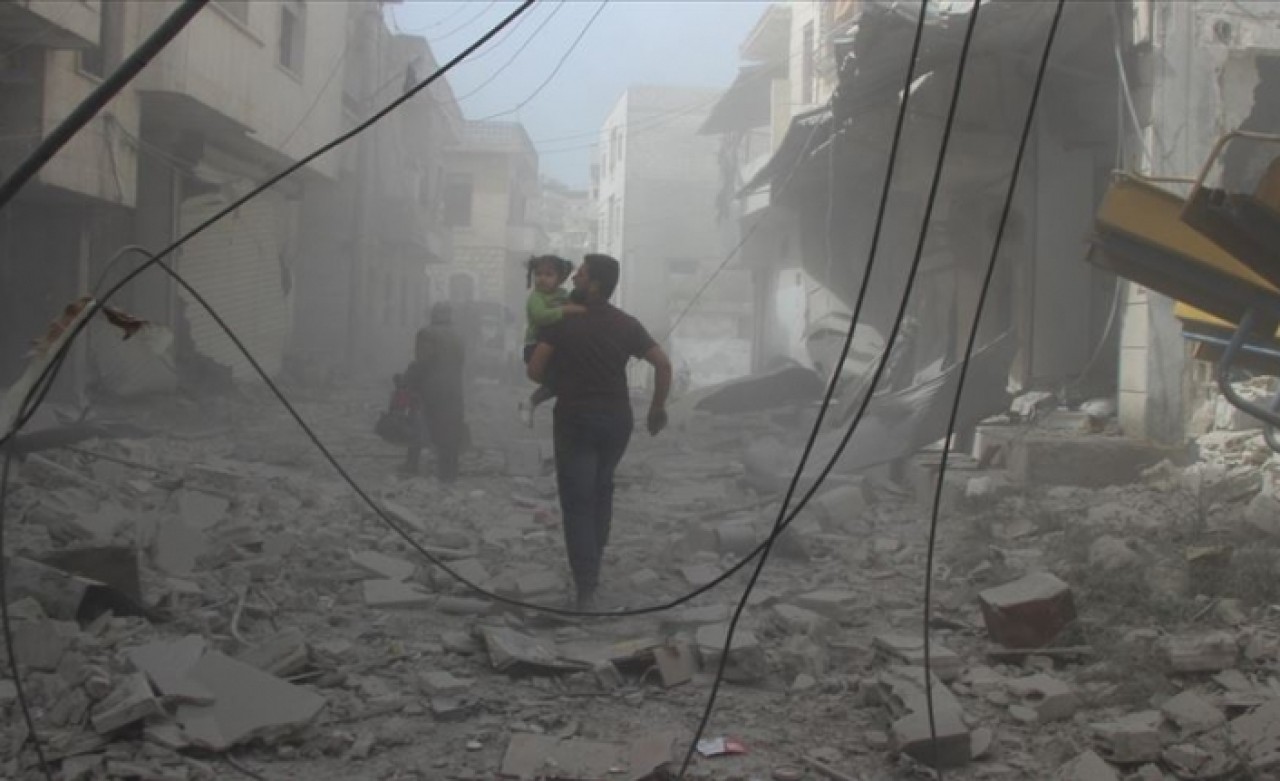 Esad rejiminden Ramazan Bayramı'nın ilk gününde bombardıman