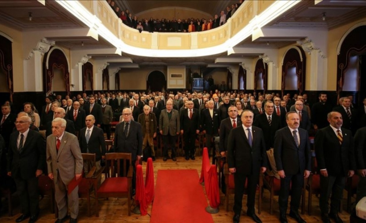 Galatasaray'da divan kurulu toplantısı