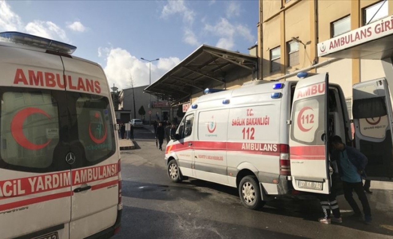 Gaziantep'te kavgaya müdahale ederken yaralanan polis şehit oldu