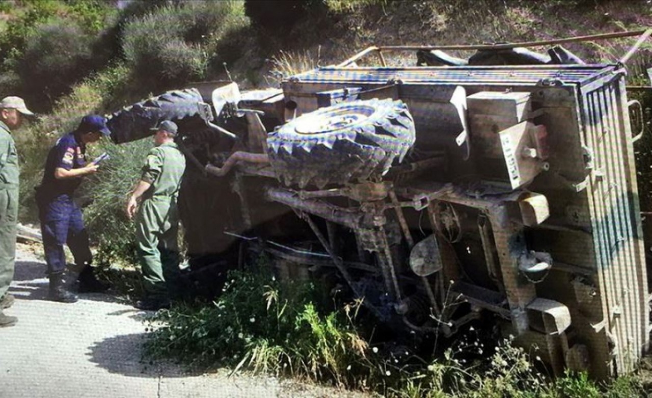 Hatay'da askeri araç devrildi: 19 yaralı