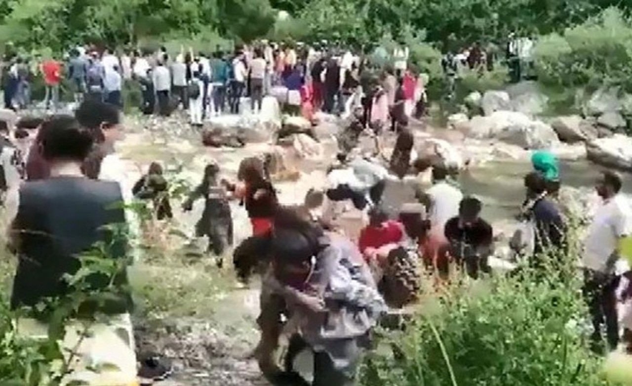 Hindistan'da korkunç kaza: 44 ölü,  29 yaralı