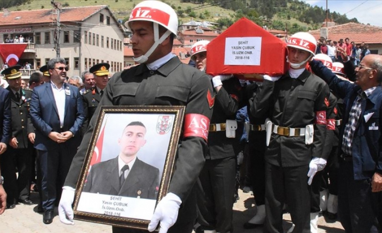 Iğdır'da şehit olan askerler son yolculuğuna uğurlandı