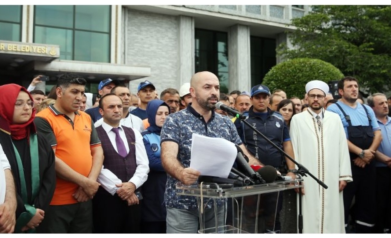 İmamoğlu seçim sürecinde İBB önünde bildiri okuyan personelle ilgili konuştu