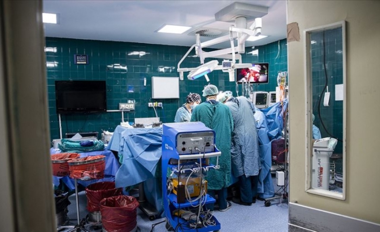 İnönü Üniversitesi 'karaciğer nakliyle' Guinness yolunda