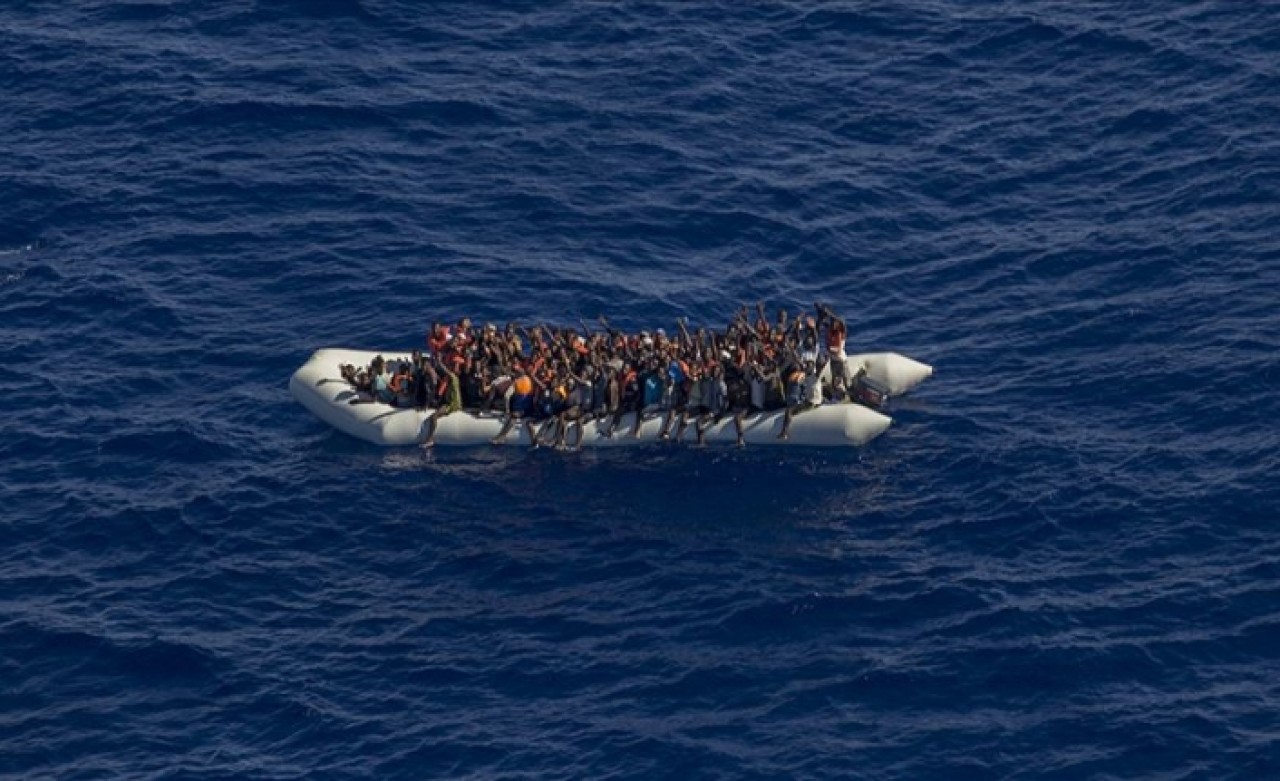 İtalya hükümeti Akdeniz'de kurtarılan düzensiz göçmenleri almıyor