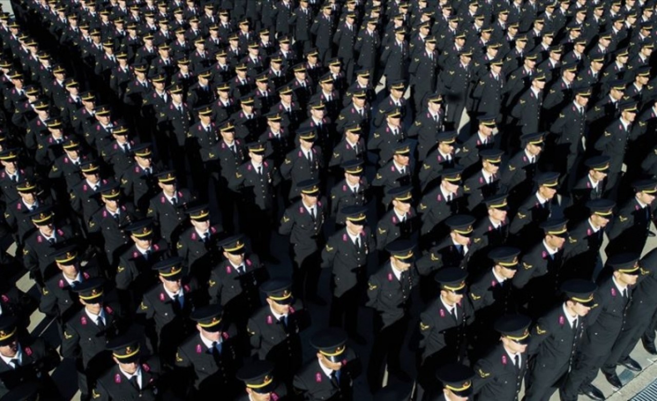 Jandarma ve Sahil Güvenlik komutanlıklarına 220 erkek öğrenci alınacak