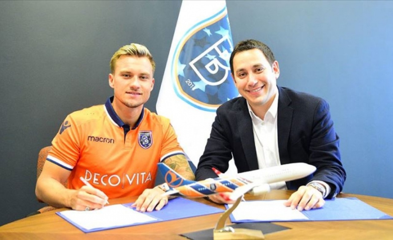 Medipol Başakşehir Gulbrandsen'i kadrosuna kattı