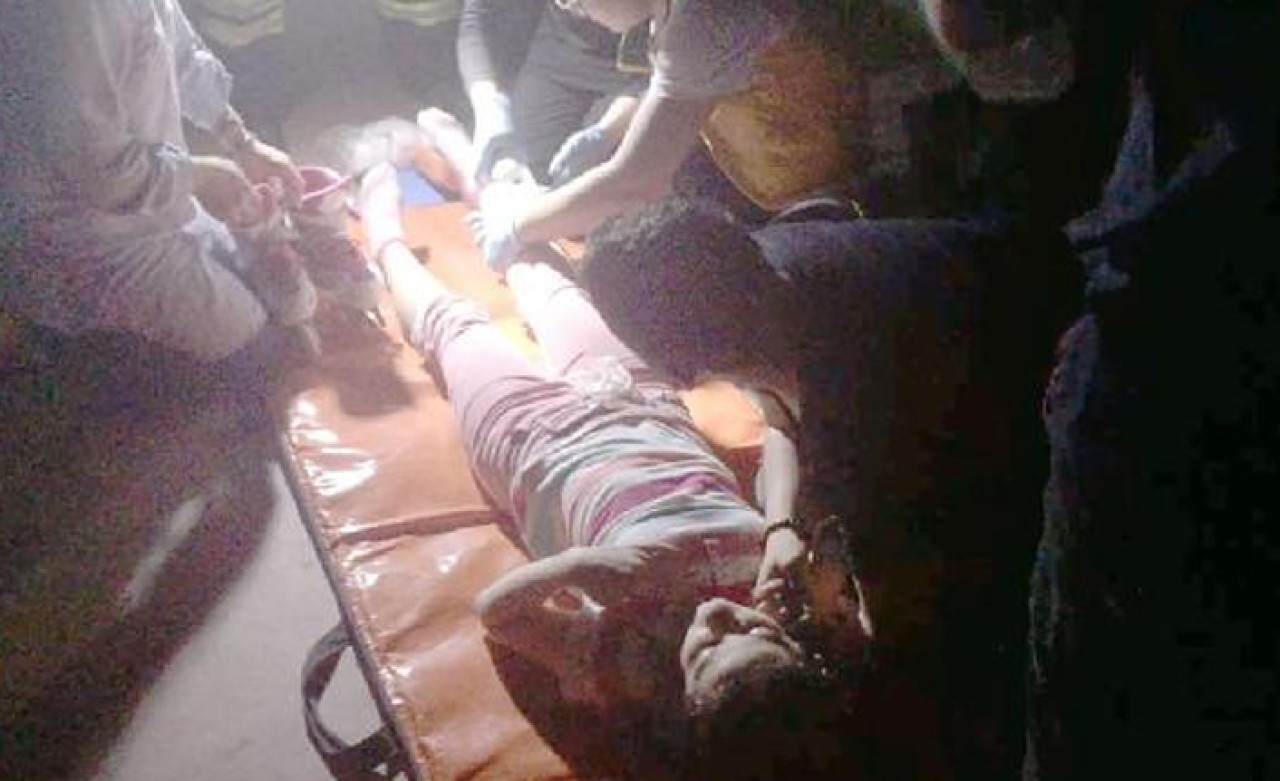 Patenli kız çocuğunun ayağına korkuluk demirinin vidası saplandı