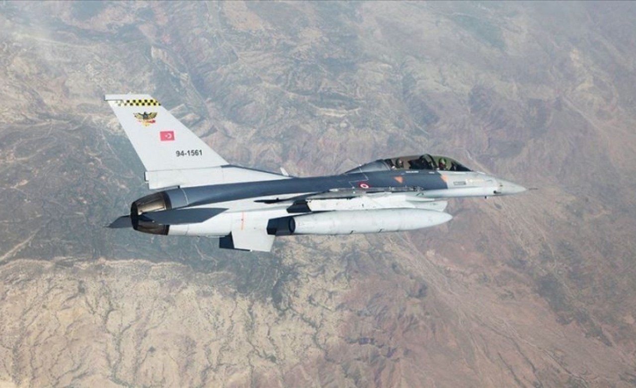 Pençe Harekatı'nda PKK'ya ait mevziler vuruldu
