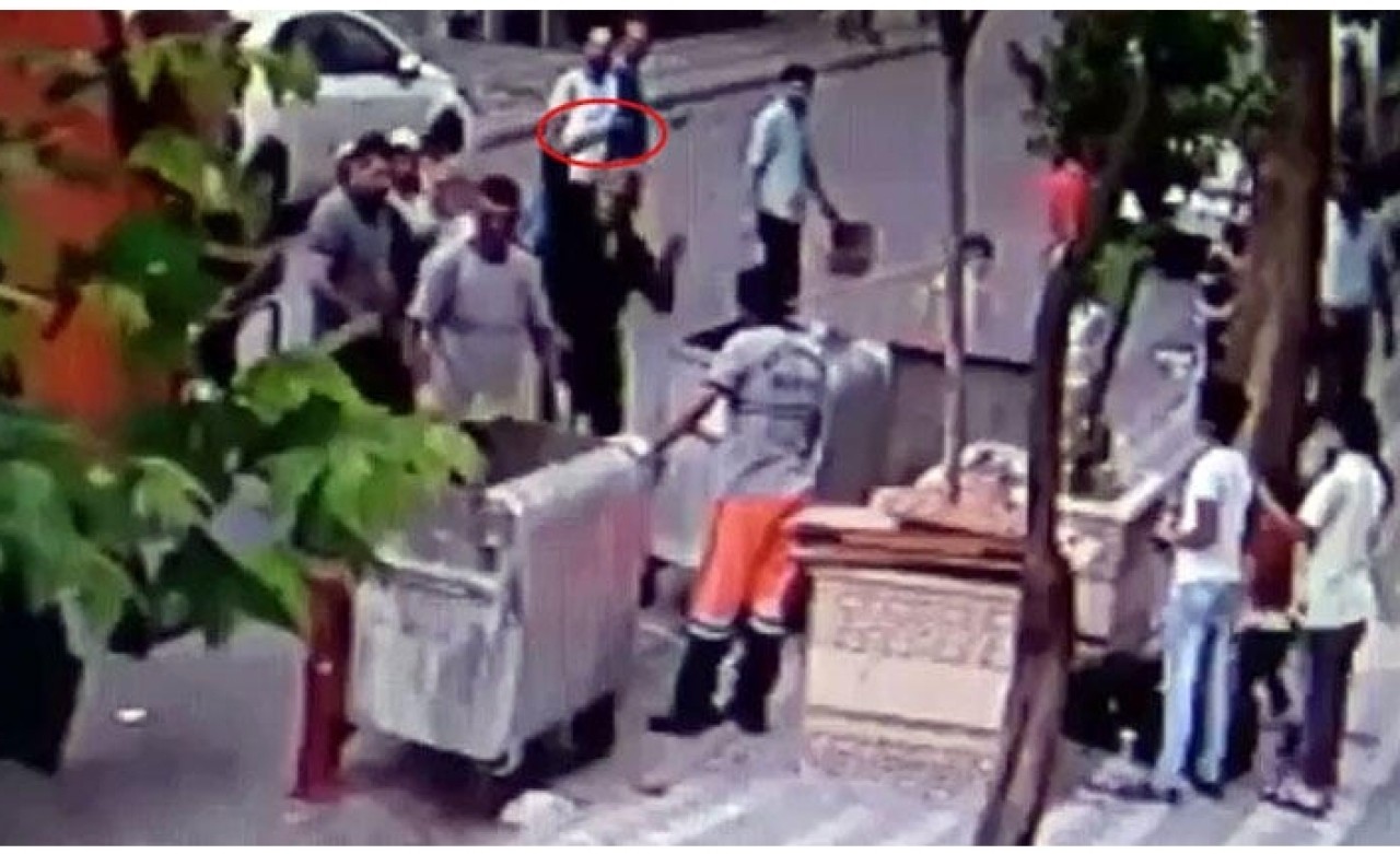 Sultangazi’de temizlik işçisine baltalı saldırı!