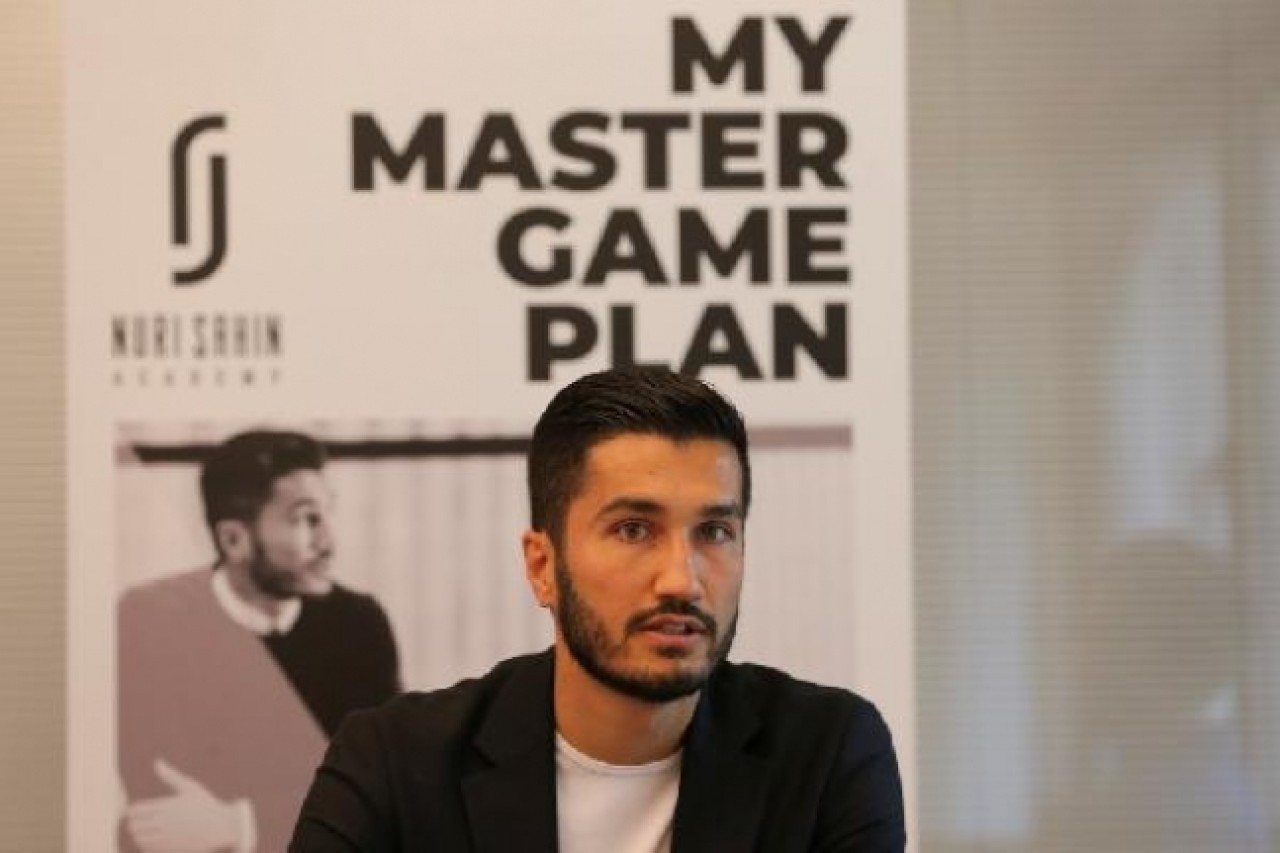 “Türk futbolunu kurtarmaya değil,  değer yaratmaya geldim”